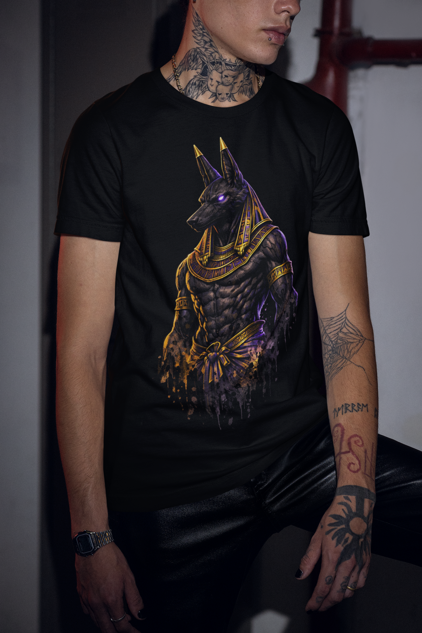 Anubis (Unisex T-Shirt)